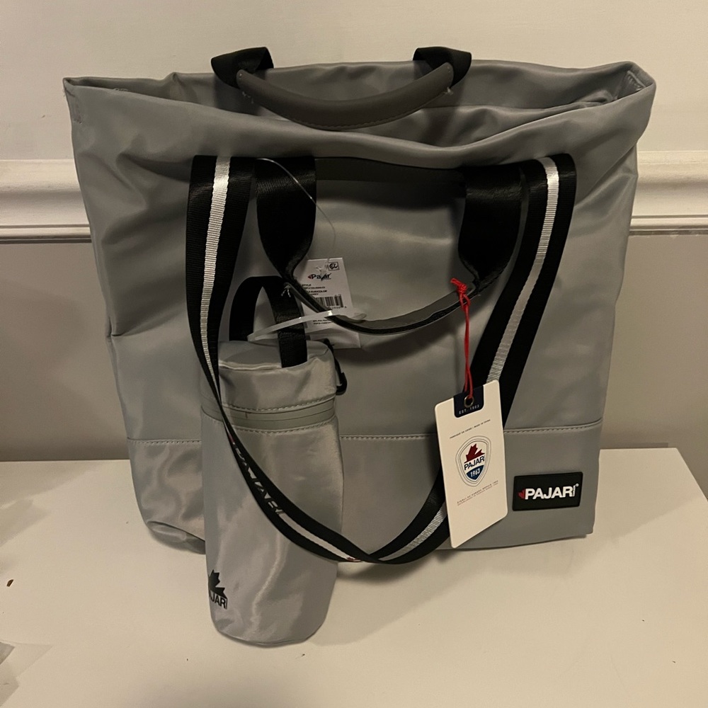 Pajar tote bag with attached water bottle holder NWT